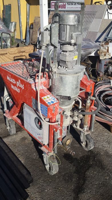 Vând,închiriez mașină de tencuit