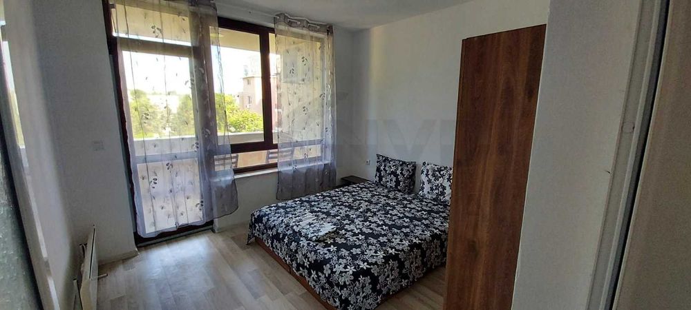 Дава се под наем Двустаен апартамент в Варна, Левски - 65 кв.м за 398.82 € - Снимка #2