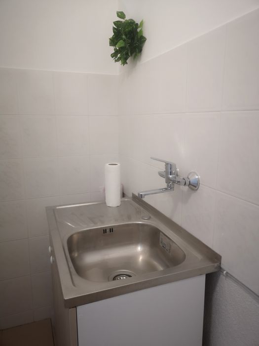 Просторен обект със собствен санитарен възел