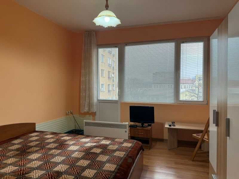 Продава 3-стаен тухлен в близост до центъра на Габрово