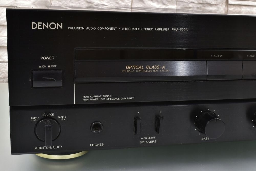 Продавам стерео усилвател Denon PMA-520A