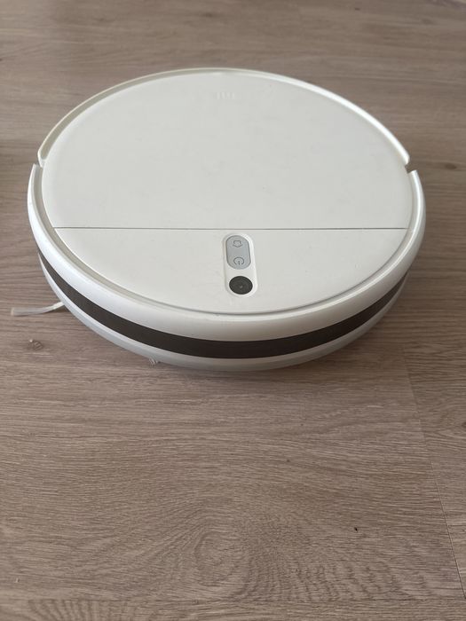 Робот пылесос mi