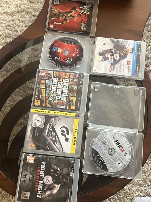 Playstation 3 със 6! Игри