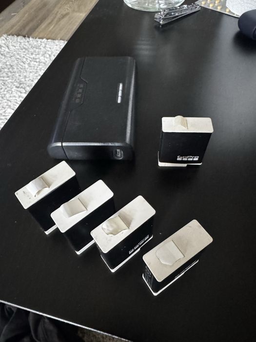 Комплект Enduro батерии за GoPro HERO 9/10/11/12 + зарядно