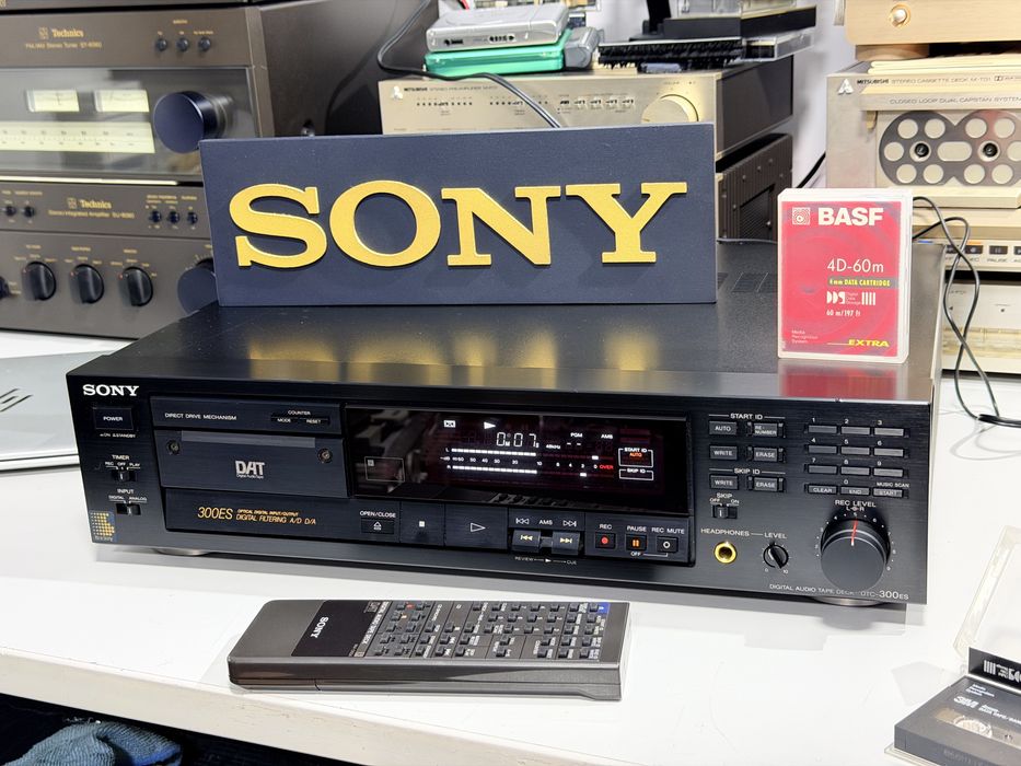 DAT de fidelitate SONY DTC-300ES+telecomandă,stare excelentă, Japan!