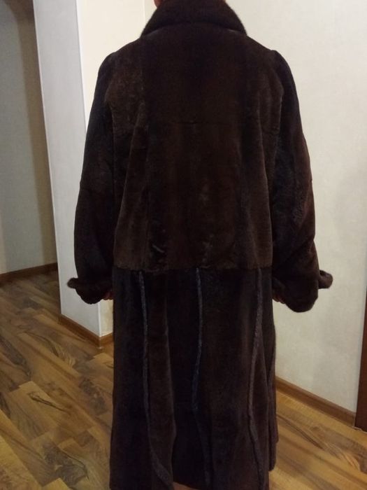 Продам Норковую шубу