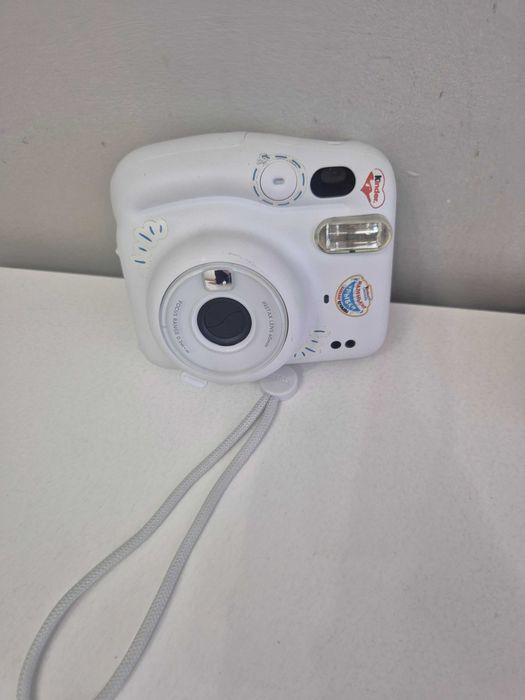 Instax mini белый