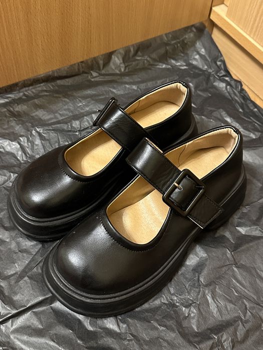 Туфли для девочки школьные