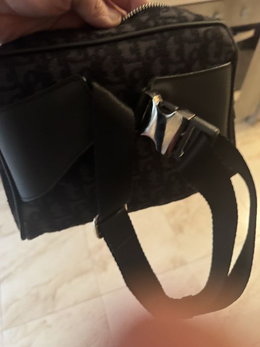 Christian Dior-Автентична чисто нова мъжка чанта