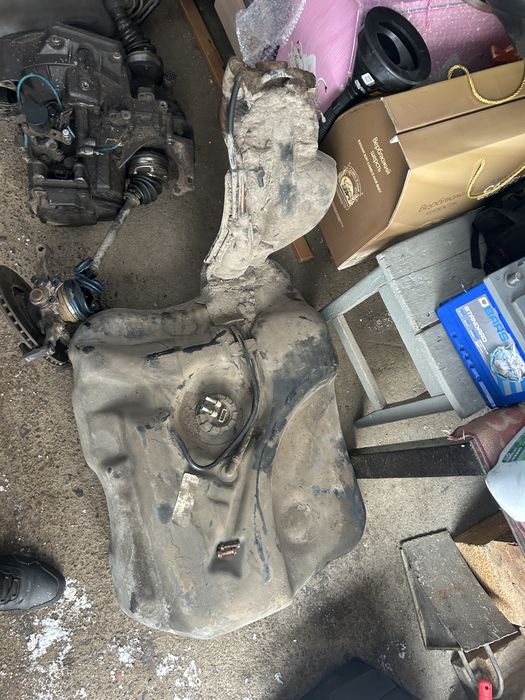 Пассат б 3 шрот все запчасти есть