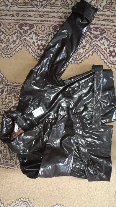 Продам куртки разные