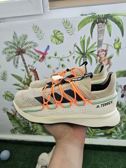 Adidas Terrex Voyager