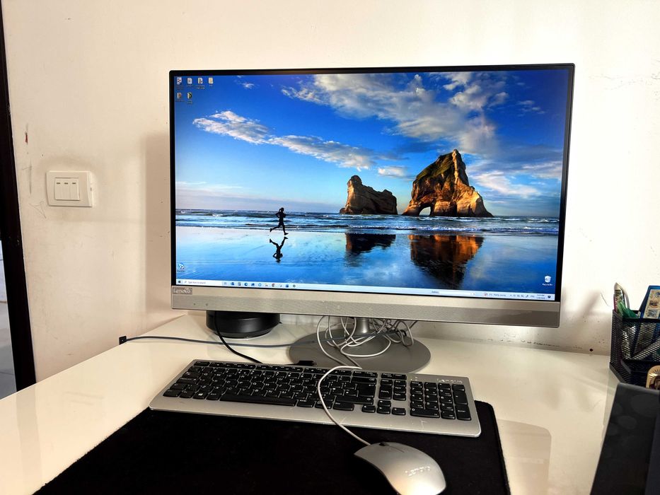 Desktop  Lenovo All in One Calculator