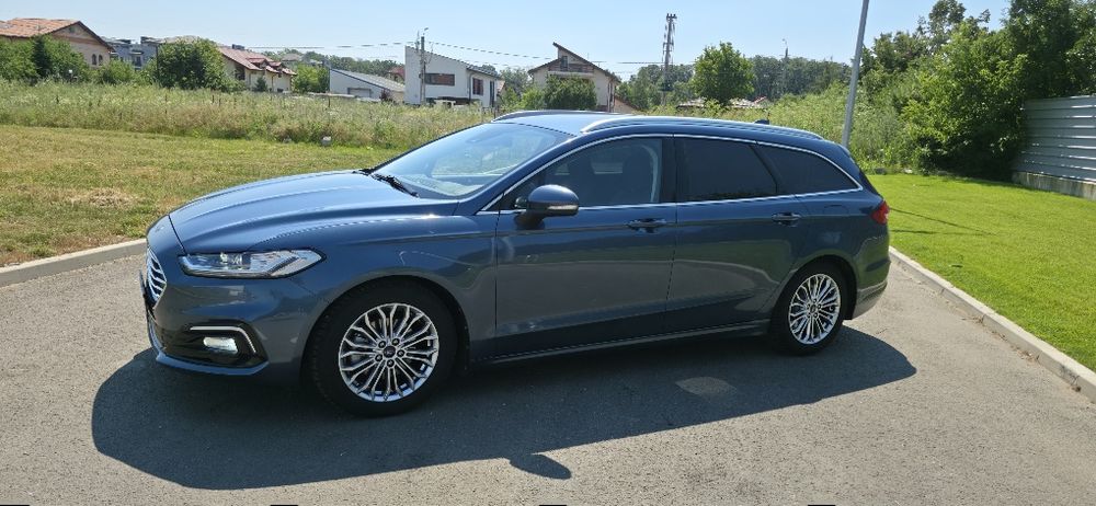 FORD Mondeo 2021