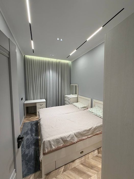 Сдаётся на аренду своя квартира.