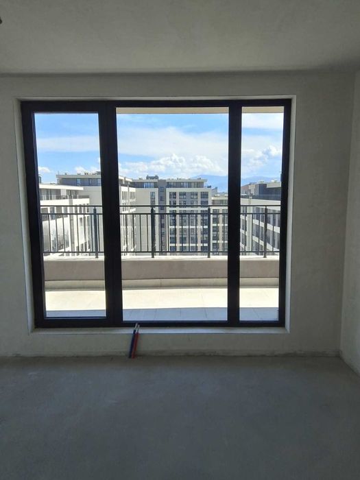 Продава се Двустаен апартамент в Пловдив, Тракия - 100 кв.м за 1330 €/кв.м - Снимка #2