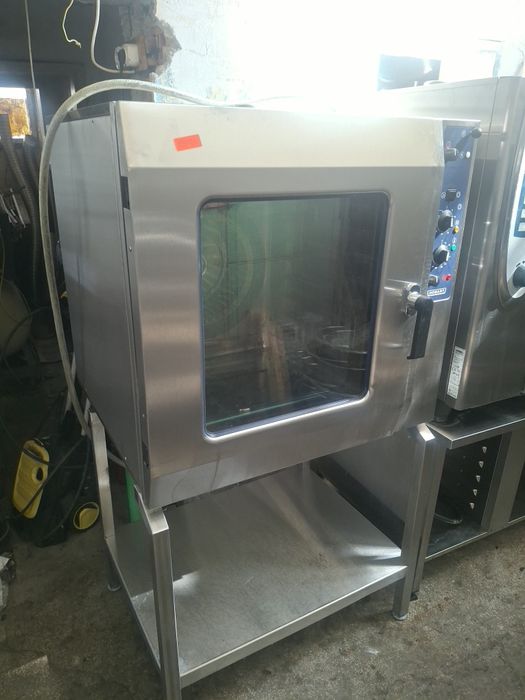 Конвектомат/ конвекторна фурна HOBART