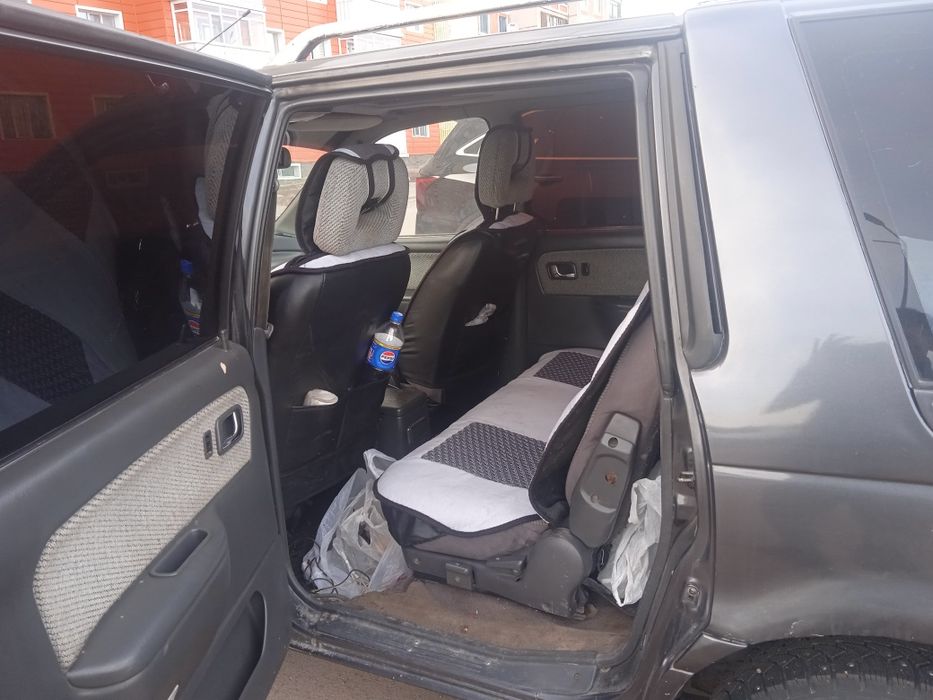 Mitsubishi Space wagon