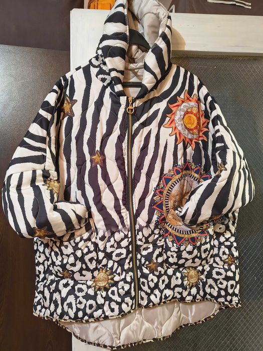 Нестандартно палто.