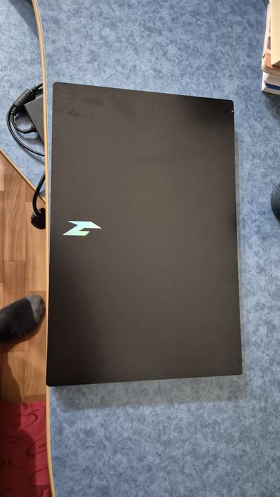 Acer Nitro V 15  512/16 гб