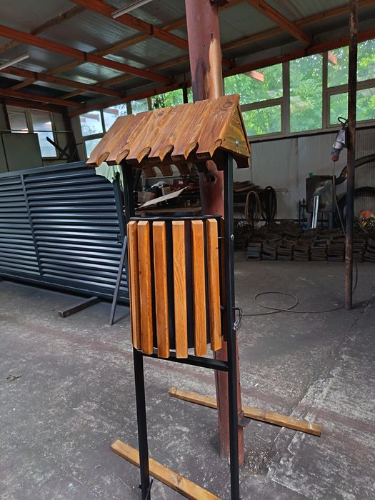 Mobilier stradal/ coșuri de gunoi