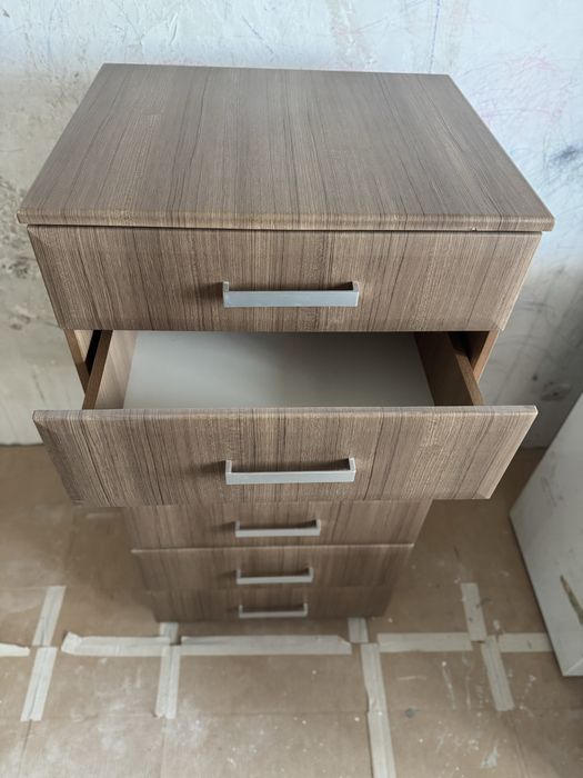 Комод с отсеками 2 вида