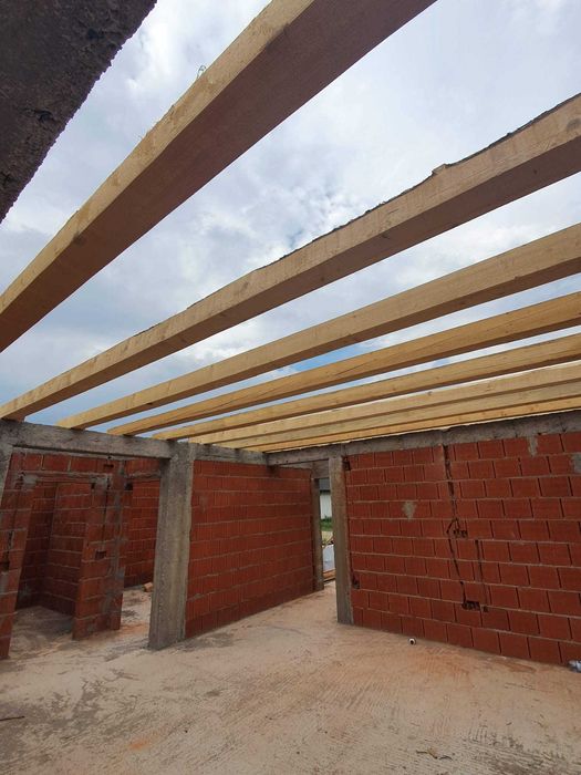 Execut finisari interioare si constructii