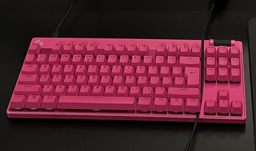 Клавиатура Logitech G Pro X TKL розовый