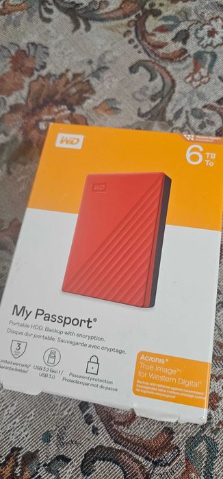 Hard disk extern Western Digital My Passport 6TB Micro-USB-B Rosu