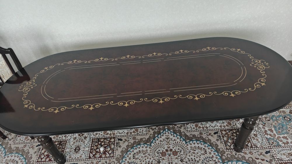 Продам стол из дерева