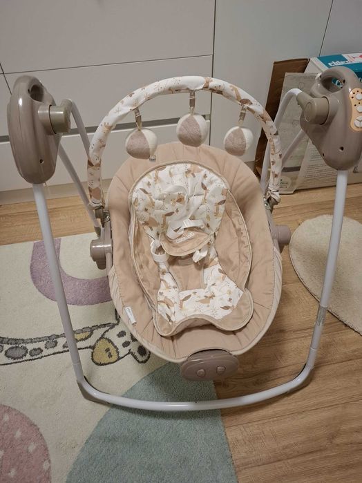 Електрическа люлка-шезлонг Chipolino - Парадайз