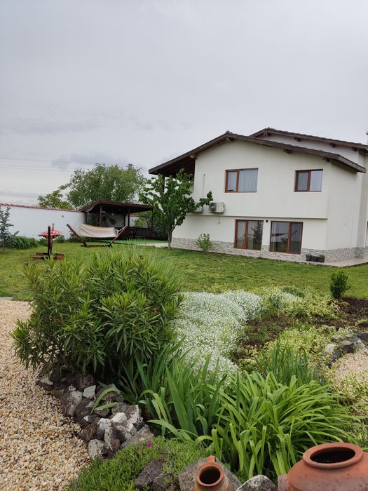 Дава се под наем Етаж от къща в Бургас, Сарафово - 100 кв.м за 102 € - Снимка #14