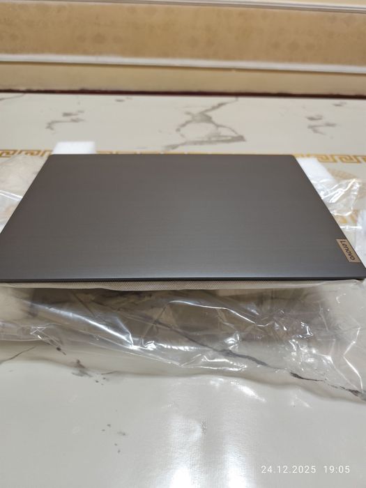 Ноутбук Леново сатылады