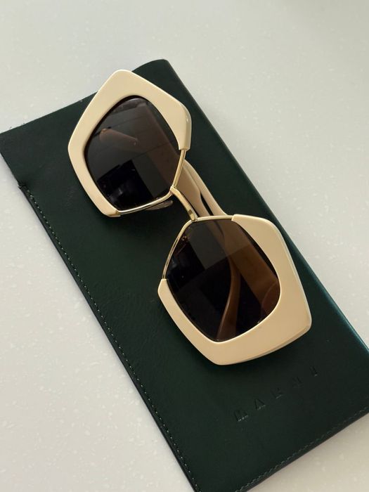 Солнцезащитные очки Marni