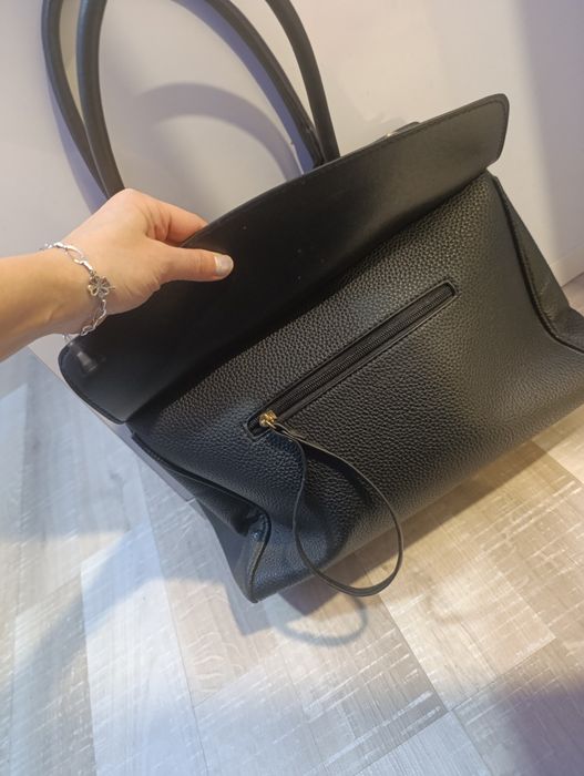 Дамска чанта в черно