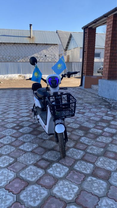 Продам электро скутер срочно