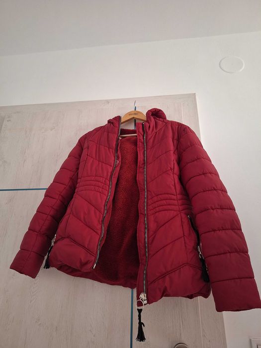 Palton cu glugă matlasat