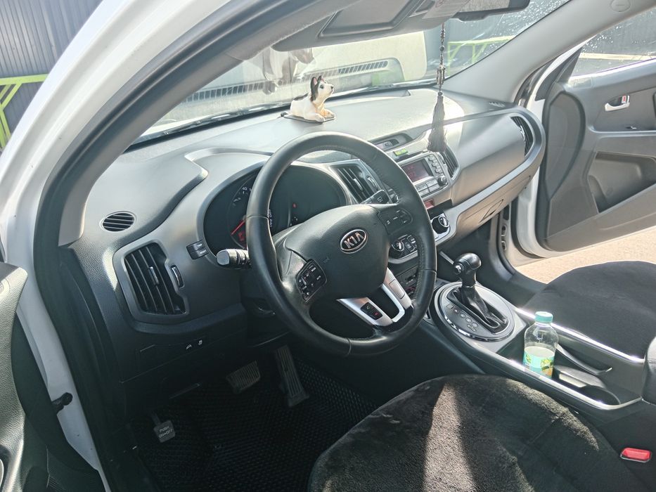 Продам кия спортейдж 3