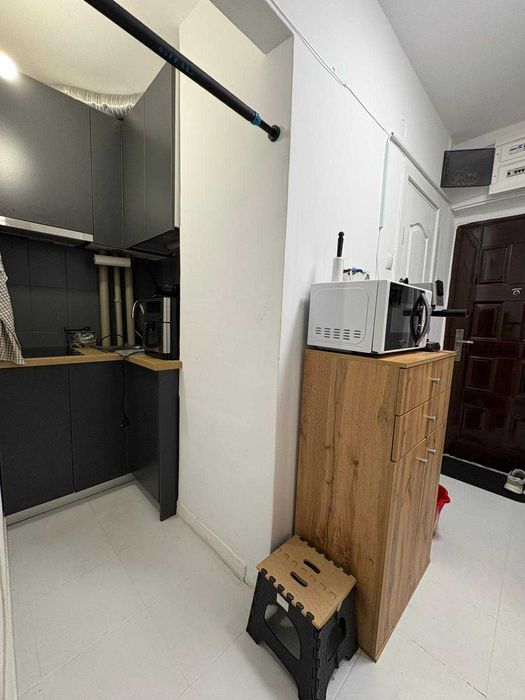 Garsonieră 29 mp, renovată, etaj 2/10, Calea București - zona Rotonda