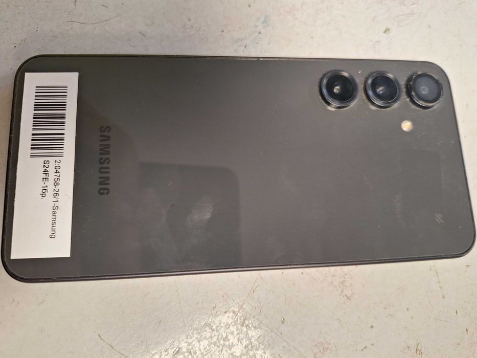 Samsung S24 FE заключен към оператор