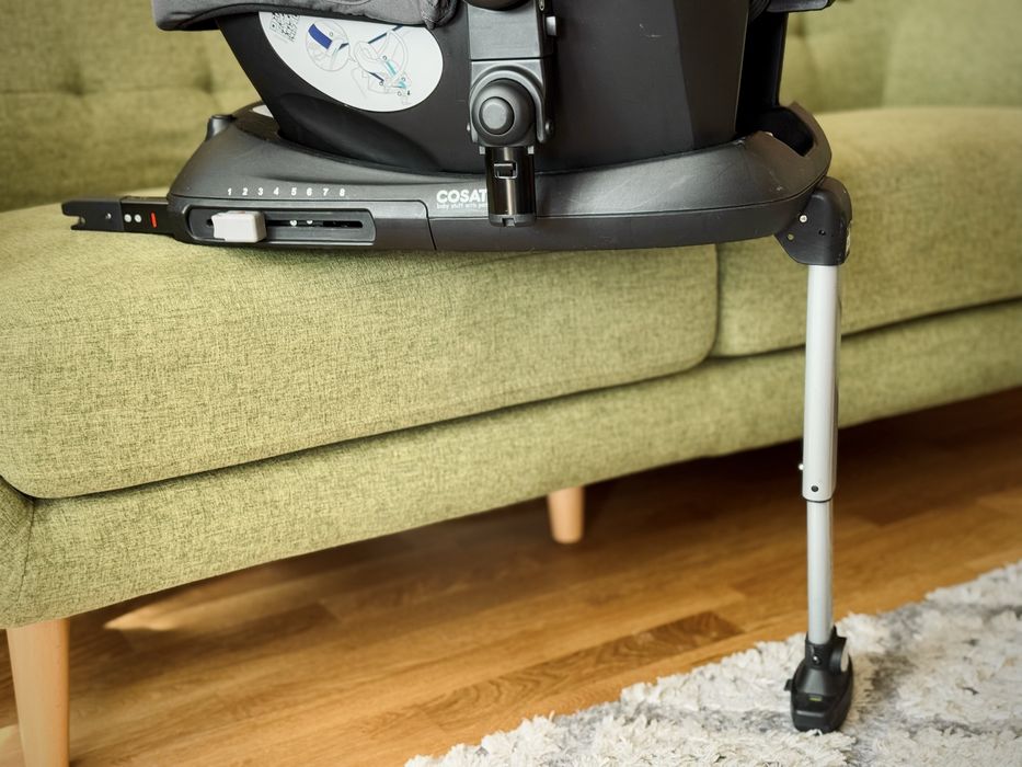 Cosatto Giggle 3 в 1 плюс ISOFIX база, чувалче и чанта