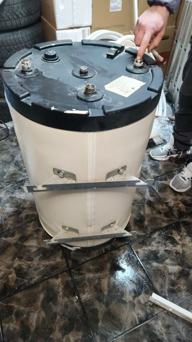 Boiler 80 litri cu serpentina dubla