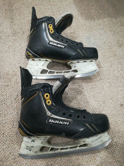 Коньки хоккейные 38р.