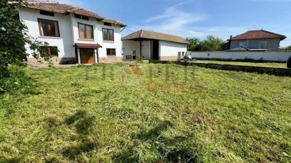 Продажба Къща гр. Велико Търново - с. Ресен 120m²