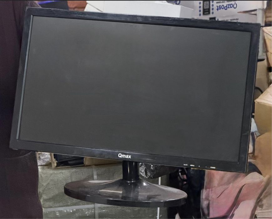Монитор Qmax 18.5