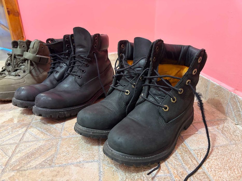 Черни туристически обувки/маратонки Timberland, размери 42 и 37.