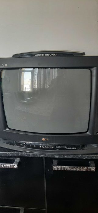Продам телевизор