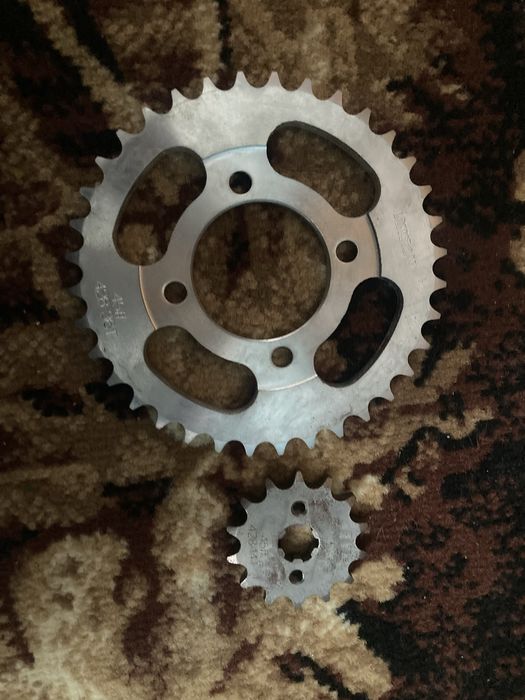 Звездочки на мотоцикл