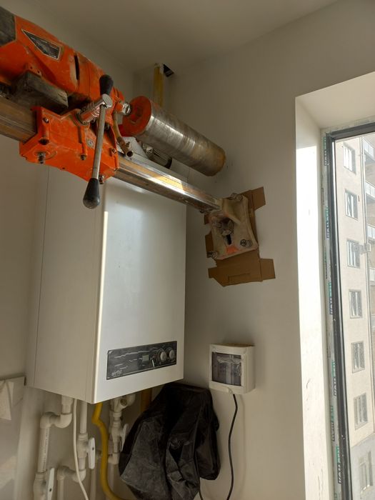 Алмазное бурение отверстий