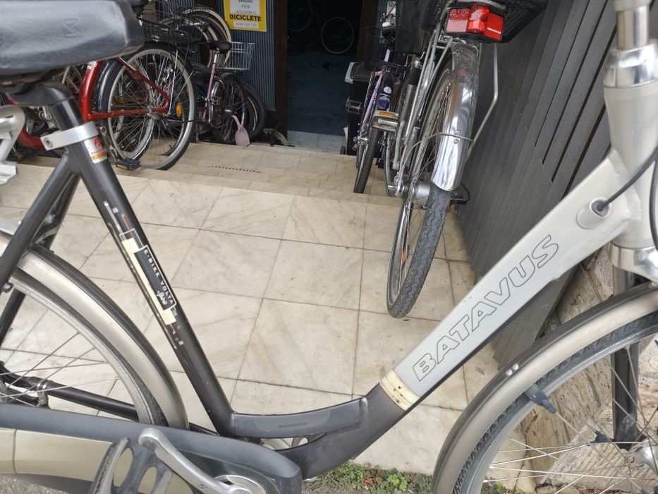 Batavus 28,7 vit, Alu excelentă